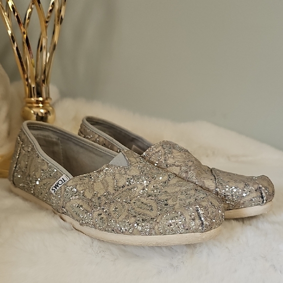 TOMS Women's Sparkling Loafers - Silver and Cream - Picture 4 of 8